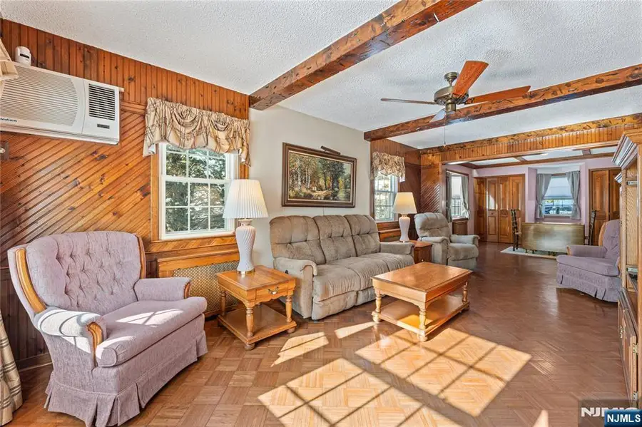 356 Washington Avenue, Clifton, NJ 07011 - Image #3