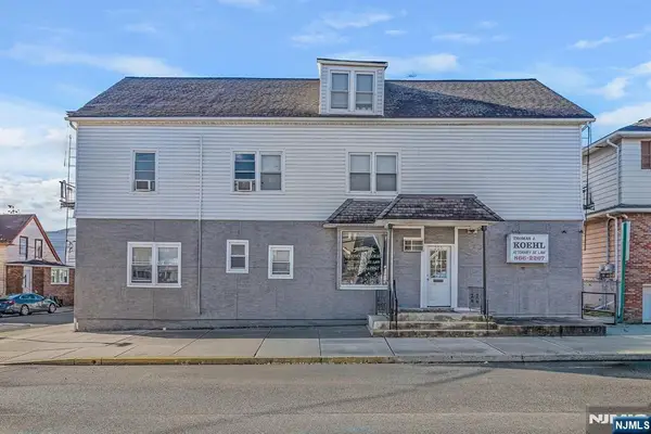 781 2nd Street, Secaucus, NJ 07094