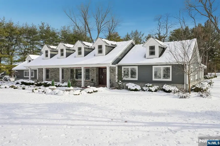 320 Long Bow Drive, Franklin Lakes, NJ 07417 - Image #3