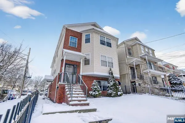 28 Clinton Place, Newark, NJ 07108