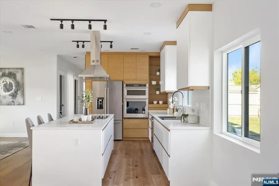 27 Sullivan Drive, Emerson, NJ 07630 - #2