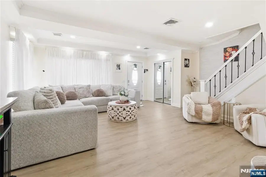 273 6th Street, Clifton, NJ 07011 - #3