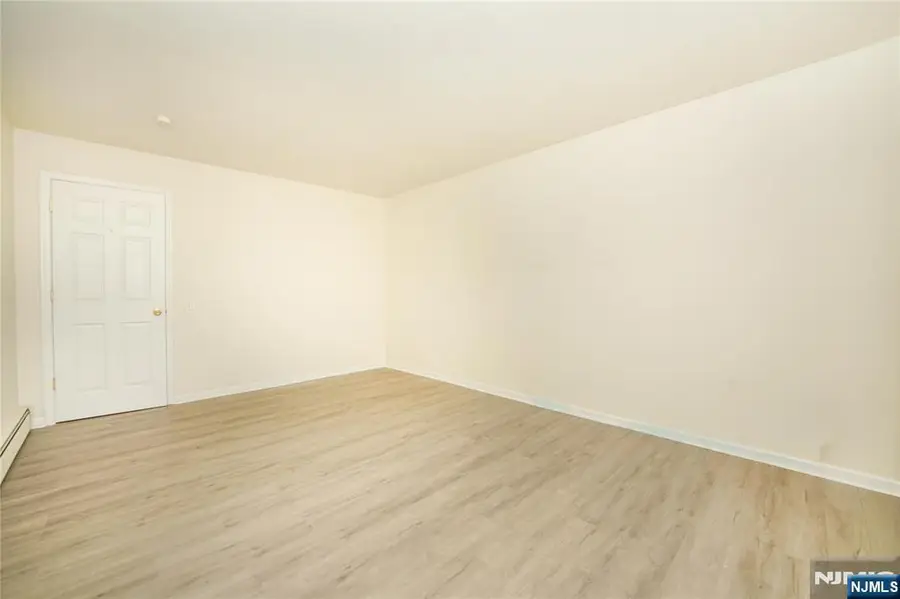 1 River 3G, Nutley, NJ 07110 - Image #3