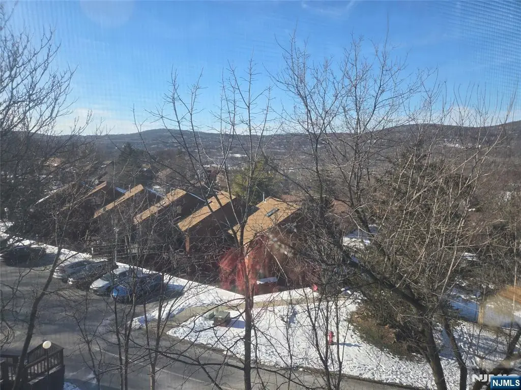 23 Wimbledon Drive 10, Vernon, NJ 07462 - #1