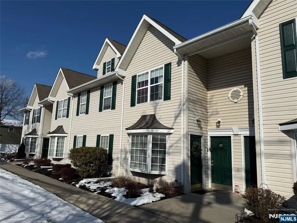 37 Chanda Court D037, Clifton, NJ 07012 - Image #1