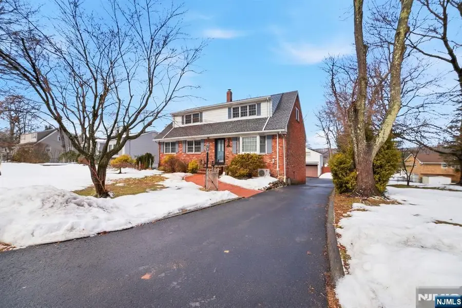 36 Page Drive, Oakland, NJ 07436 - #2