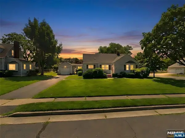 400 Valmere Avenue, Piscataway, NJ 08854