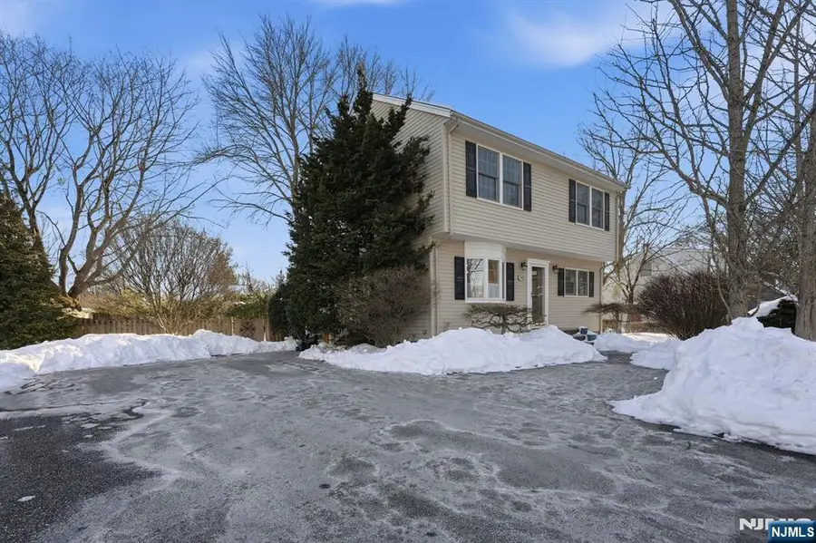 290 Wyckoff Avenue, Waldwick, NJ 07463 - #2
