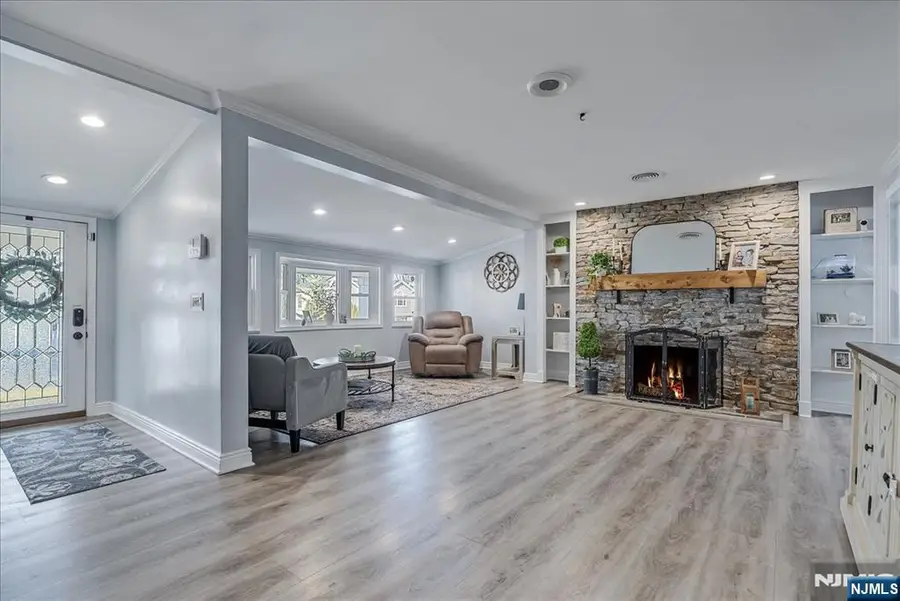 14 Oneida Trail, Wayne, NJ 07470 - Image #3