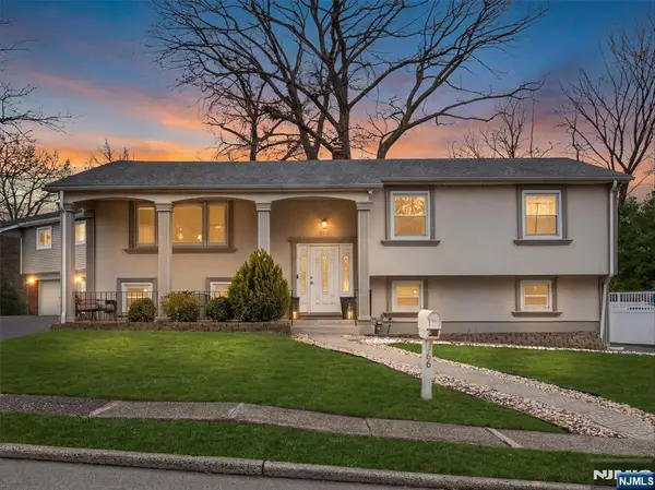 66 Lockwood Place, Clifton, NJ 07012