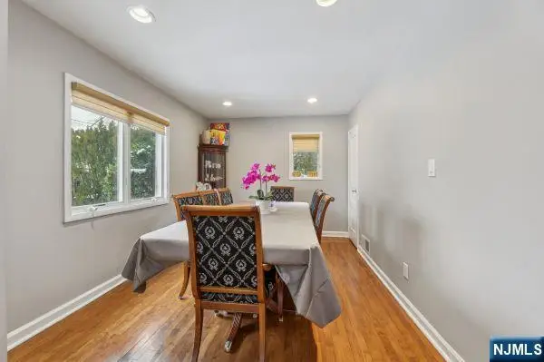 8 Gordon Road, Bergenfield, NJ 07621 - Image #3