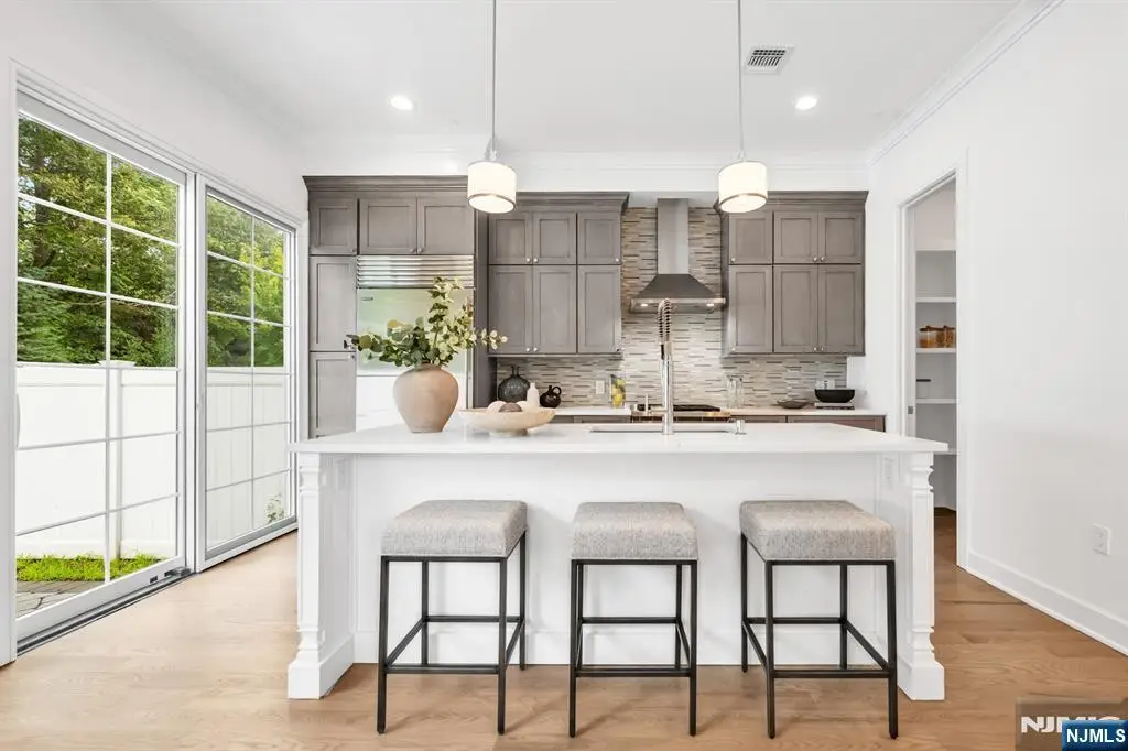 11 Gabriel Court 11, Paramus, NJ 07652 - #1