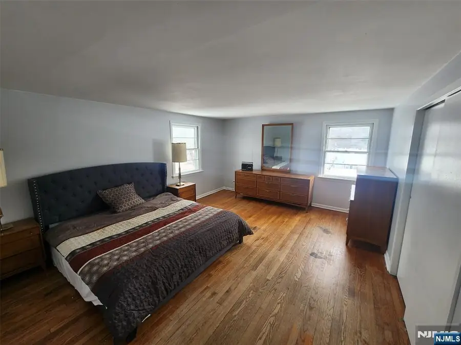 185 E Highland Avenue, Orange, NJ 07050 - Image #3