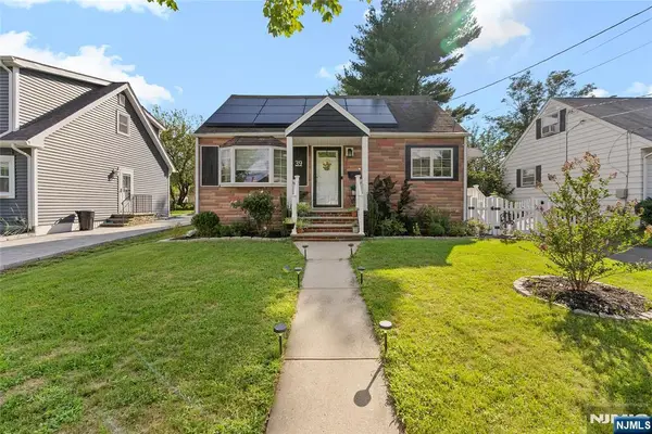 39 Melody Hill Road, Clifton, NJ 07013