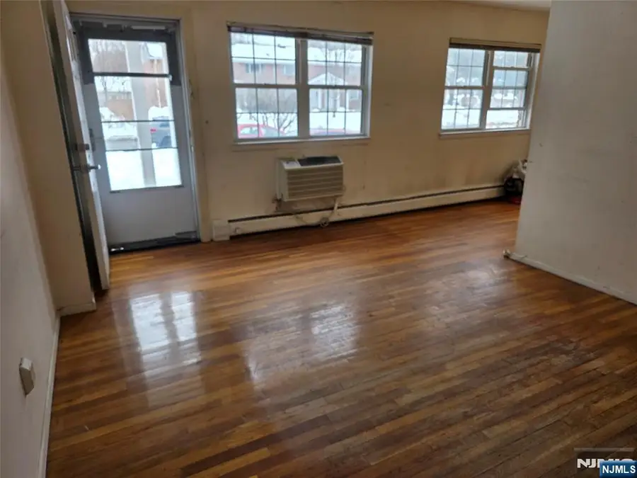 901 Washington Drive, Ramsey, NJ 07446 - #3