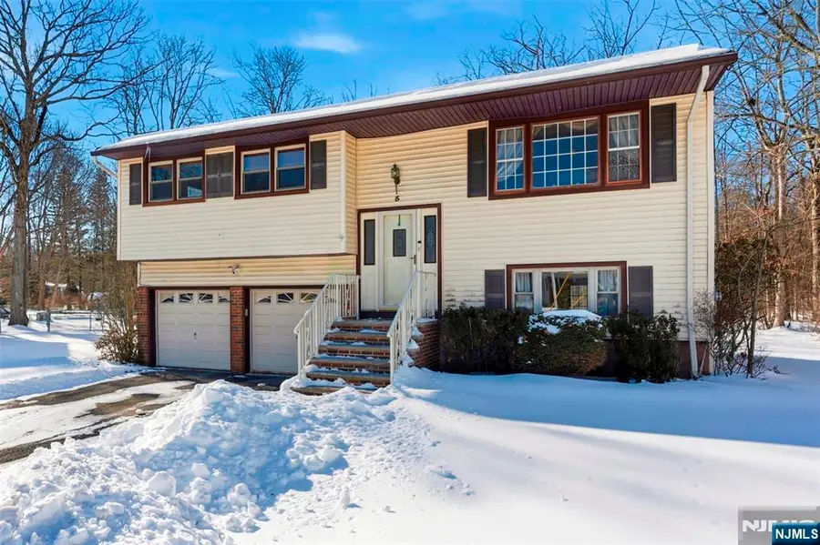 5 Downstream Drive, Flanders, NJ 07836 - Image #2