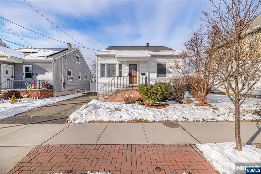 1094 McBride Avenue, Woodland Park, NJ 07424 - Image #3