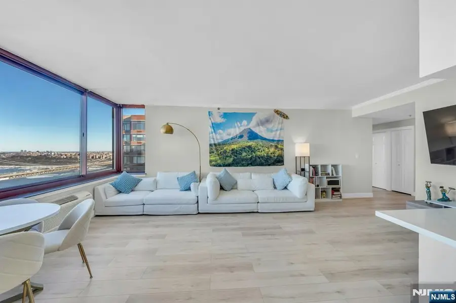 100 Old Palisade Road 3912, Fort Lee, NJ 07024 - #3