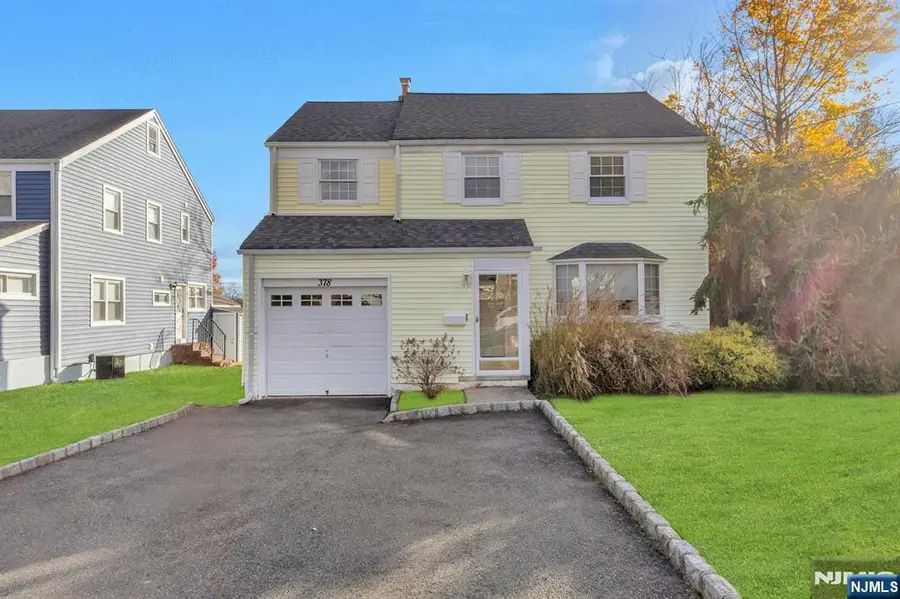 378 Windsor Road, River Edge, NJ 07661 - Image #2