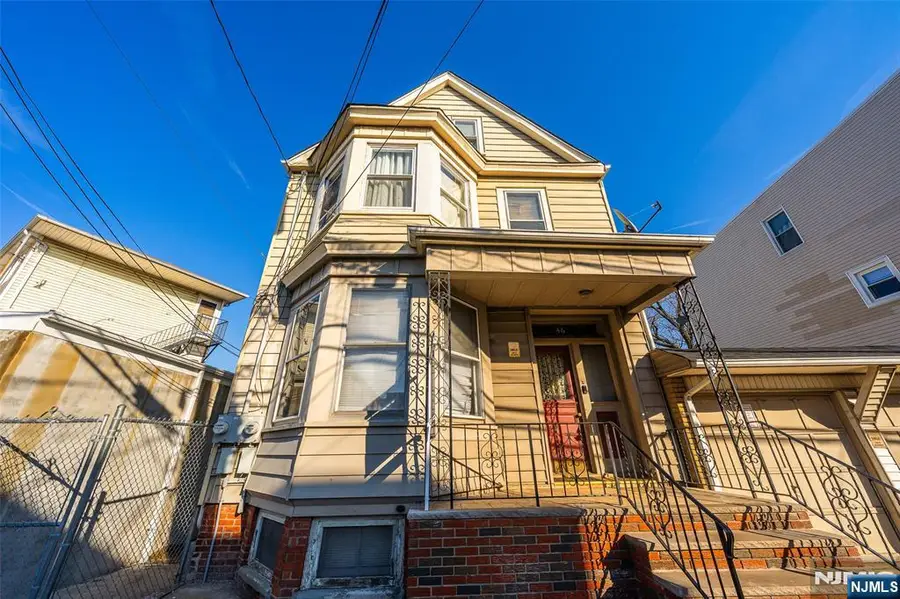 44-46 Richards Street, Newark, NJ 07105 - Image #2