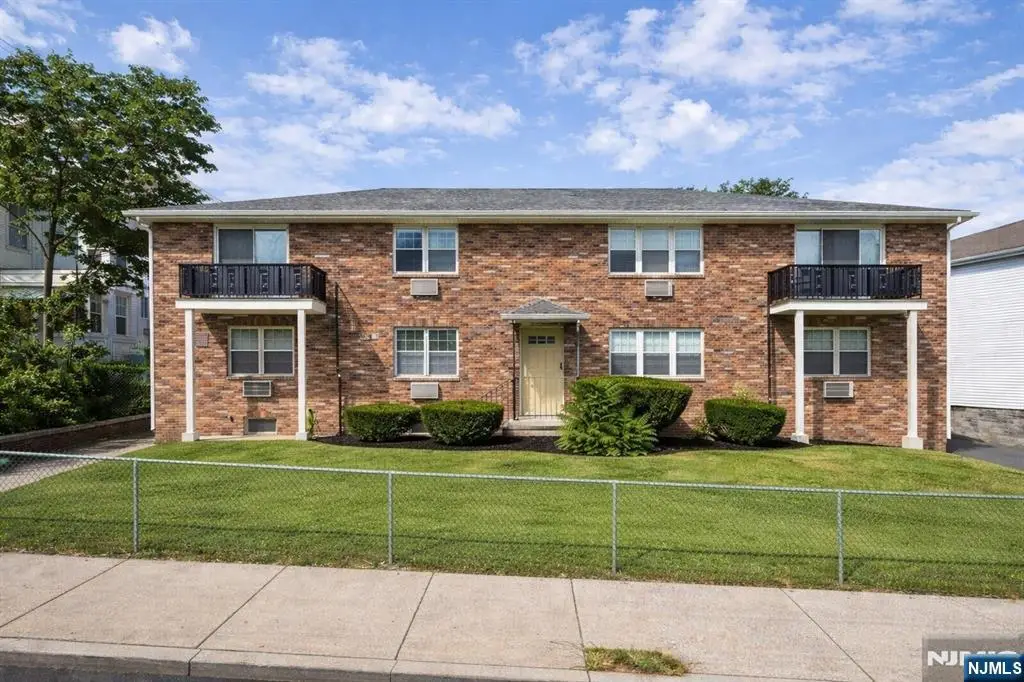 180 Highland Avenue 5A, Clifton, NJ 07011 - Image #1