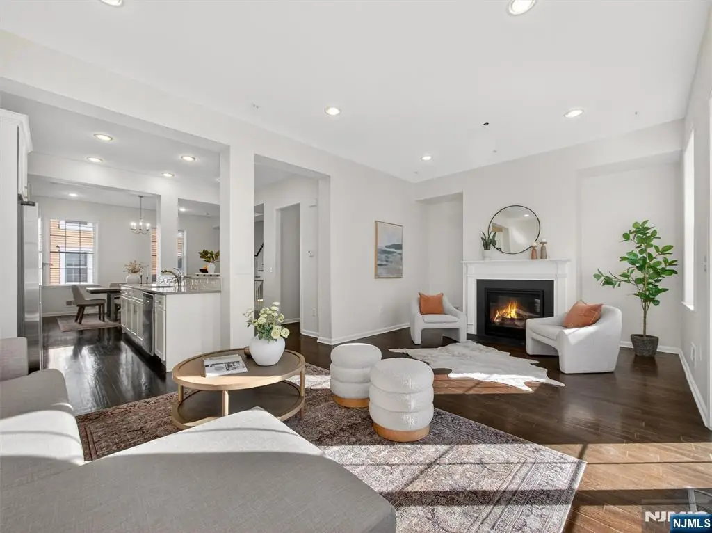 25 Roosevelt Drive, Wood Ridge, NJ 07075 - #1