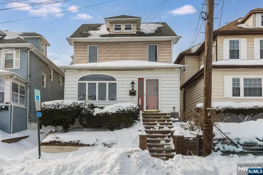 31 6th Avenue, Clifton, NJ 07011 - Image #2