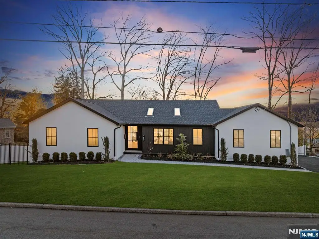 580 Nordhoff Drive, Leonia, NJ 07605 - Image #1