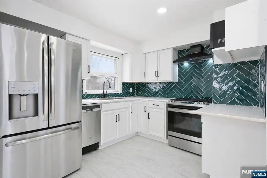 35-37 Montclair Avenue, Clifton, NJ 07011 - Image #2