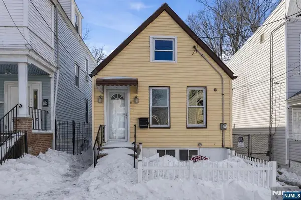 11 Tichenor Terrace, Irvington, NJ 07111