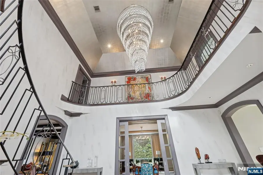 66 Hoover Drive, Cresskill, NJ 07626 - Image #3