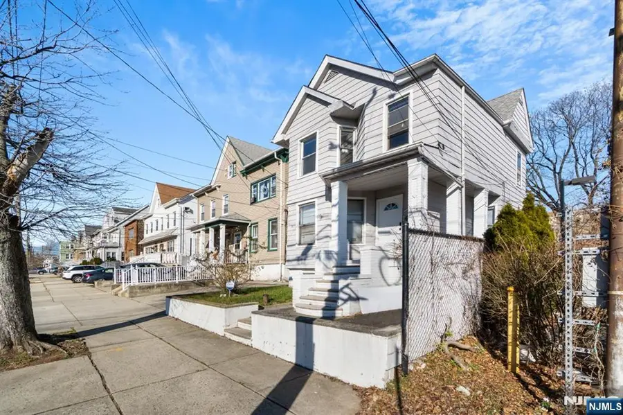 9 51st Street, Bayonne, NJ 07002 - Image #2