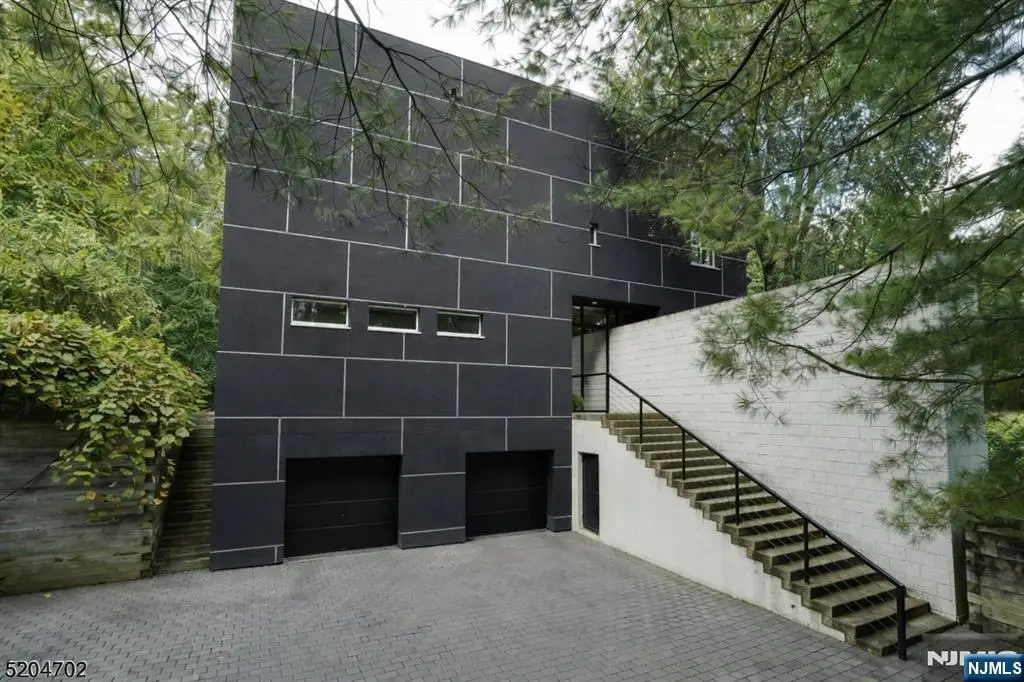 451 Mountain Avenue, North Caldwell, NJ 07006 - Image #1