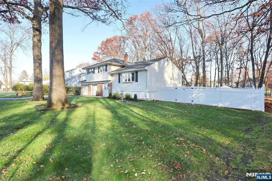 5 Linden, Emerson, NJ 07630 - #2