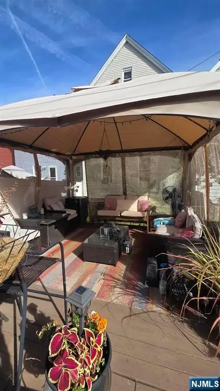 157 W 4th Street, Bayonne, NJ 07002 - Image #2