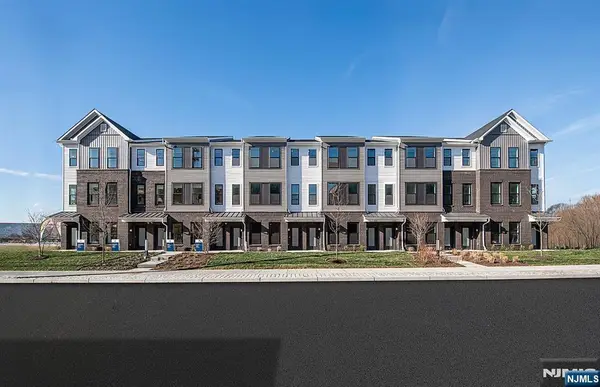 55 Passaic Avenue 500 Willow St #, Kearny, NJ 07032