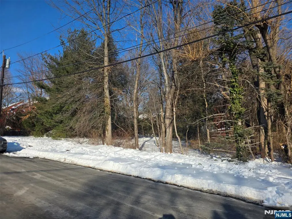 21 Sampson Street, Saddle Brook, NJ 07663 - #1