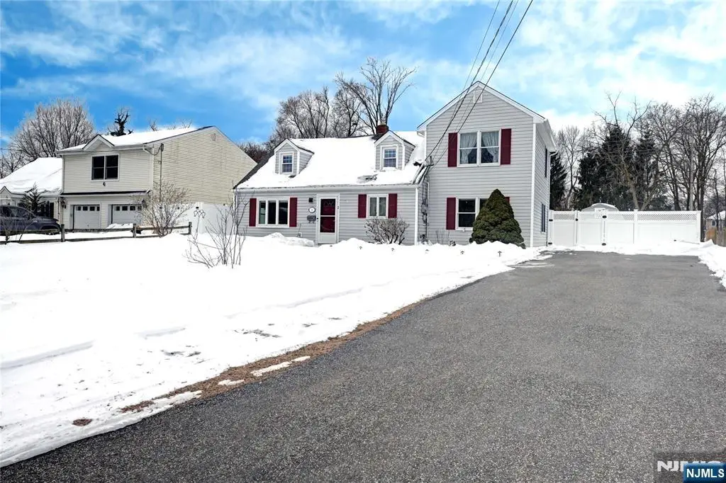 2 Marvin Road, Pequannock Township, NJ 07444 - #1