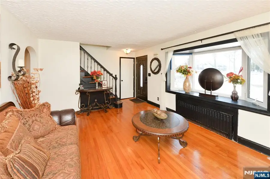 648 Spring Valley Road, Maywood, NJ 07607 - Image #3