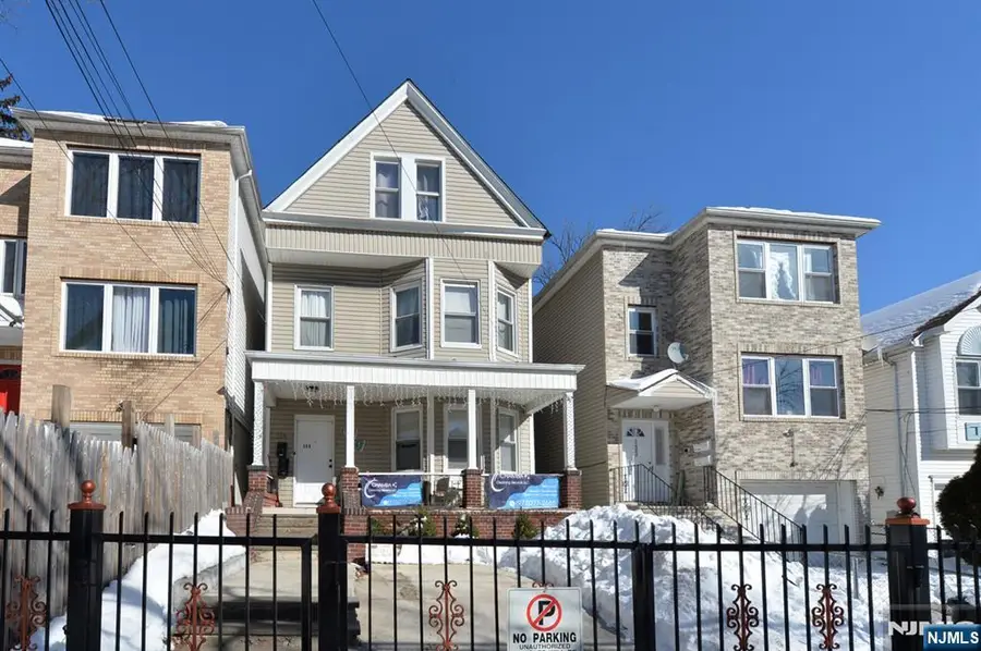 135 Scheerer Avenue, Newark, NJ 07112 - Image #2