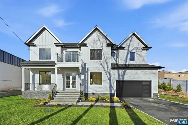 30 Grand Terrace, Livingston, NJ 07039