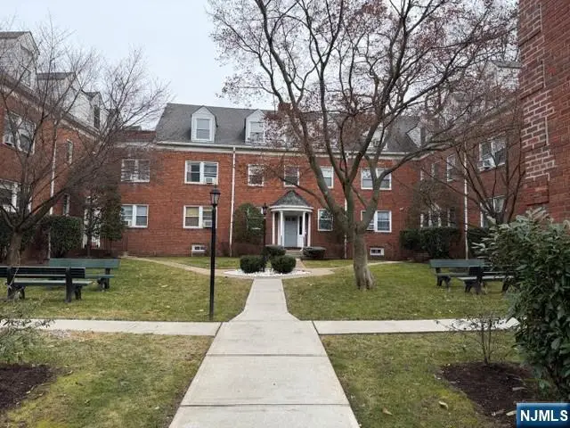 735 Elm Avenue 5F, Teaneck, NJ 07666 - #1