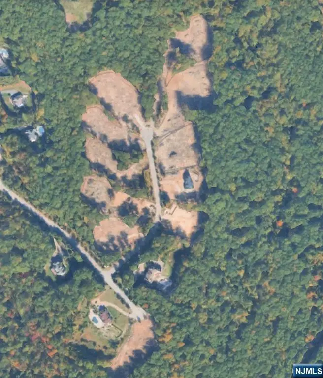 8 Bristol Ridge Road, Boonton, NJ 07005 - #1