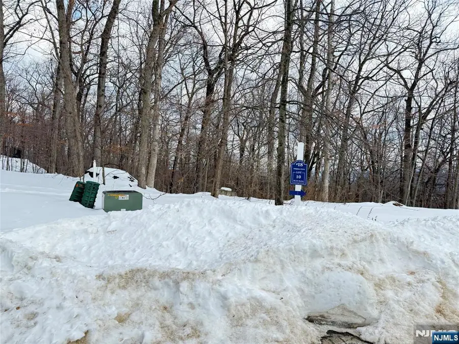 18 Wiltshire Drive, Boonton, NJ 07005 - #3