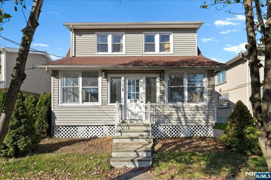 24-09 Rosalie Street, Fair Lawn, NJ 07410 - #1