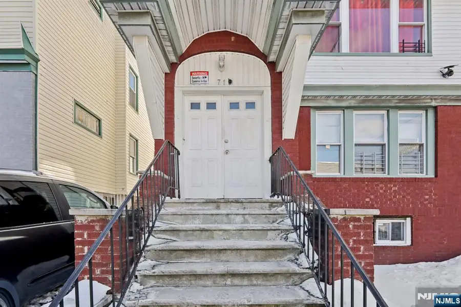 719 18th Avenue, Irvington, NJ 07111 - #3