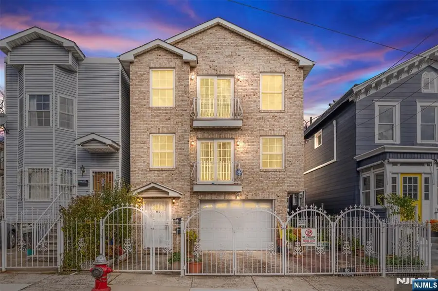 116 Oak Street, Jersey City, NJ 07304 - Image #2