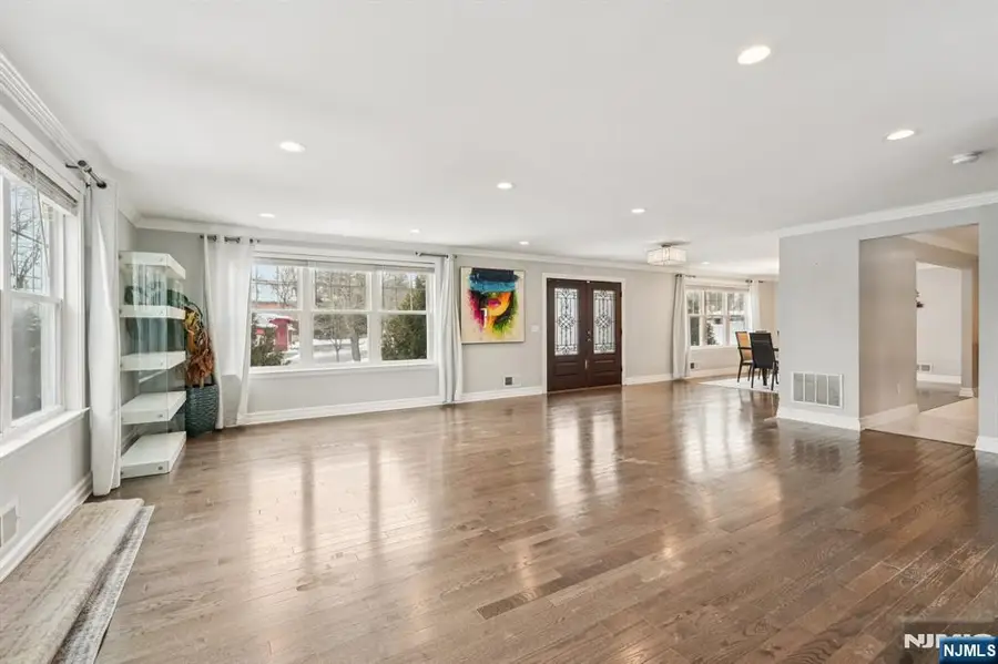 45 Wilmore Road, Little Falls, NJ 07424 - #3