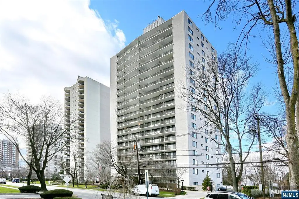 277 Prospect Avenue 18H, Hackensack, NJ 07601 - #1