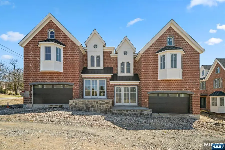 982 Closter Dock Road, Alpine, NJ 07620 - #2